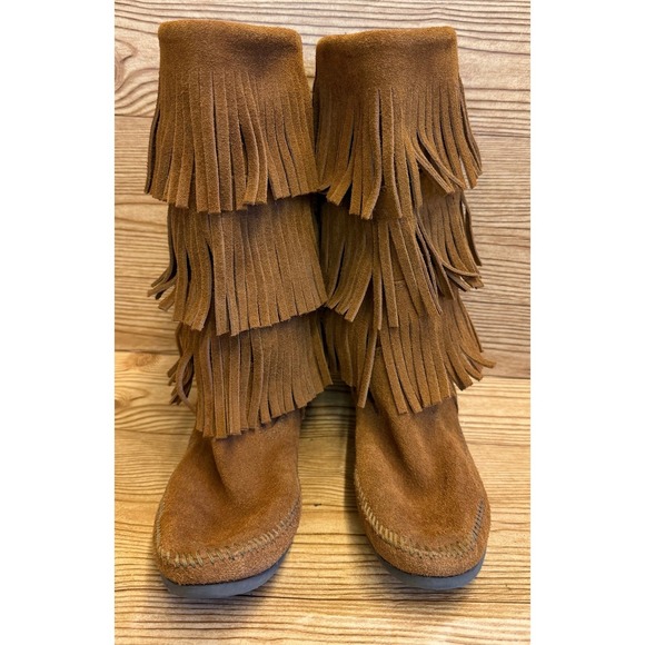 Minnetonka Shoes - Minnetonka Women's Brown Suede Leather Fringe Knee High Moccasin Boots Sz 10